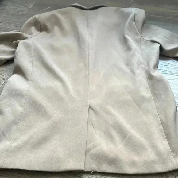 Heartloom Taupe Blazer with Button Detail - Picture 14 of 16